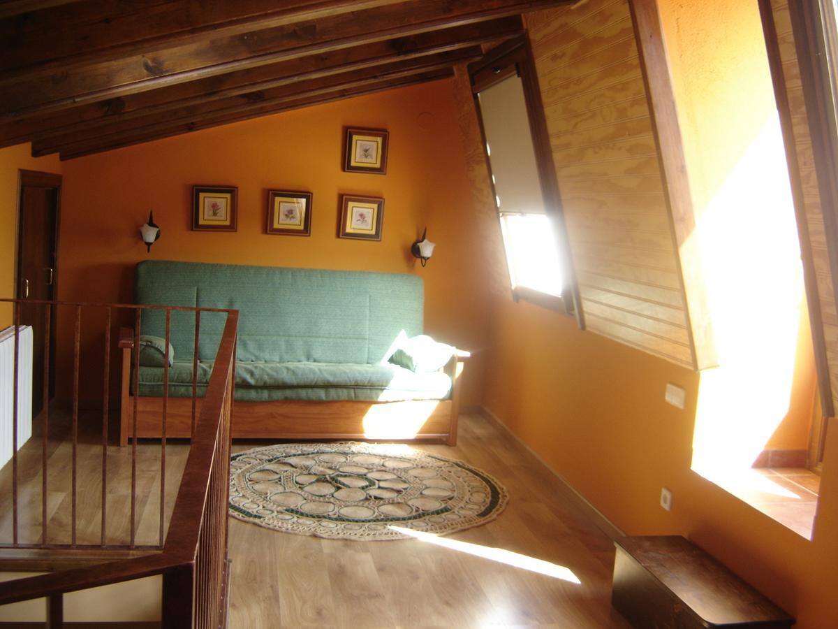Hostal Casa Laure Y Mª Jose Arens de Lledo Ngoại thất bức ảnh